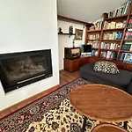 The Doctor's Apartman *