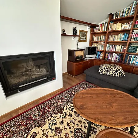 The Doctor's Apartman *