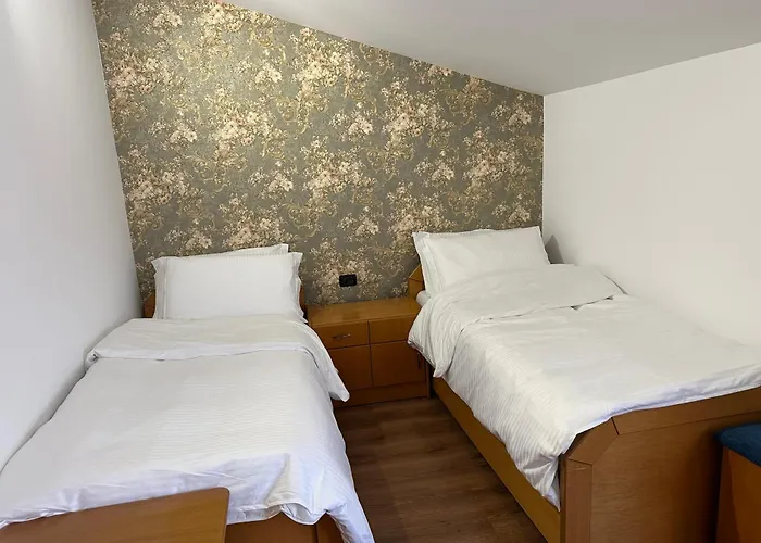 Apartament The Doctor's Tirana